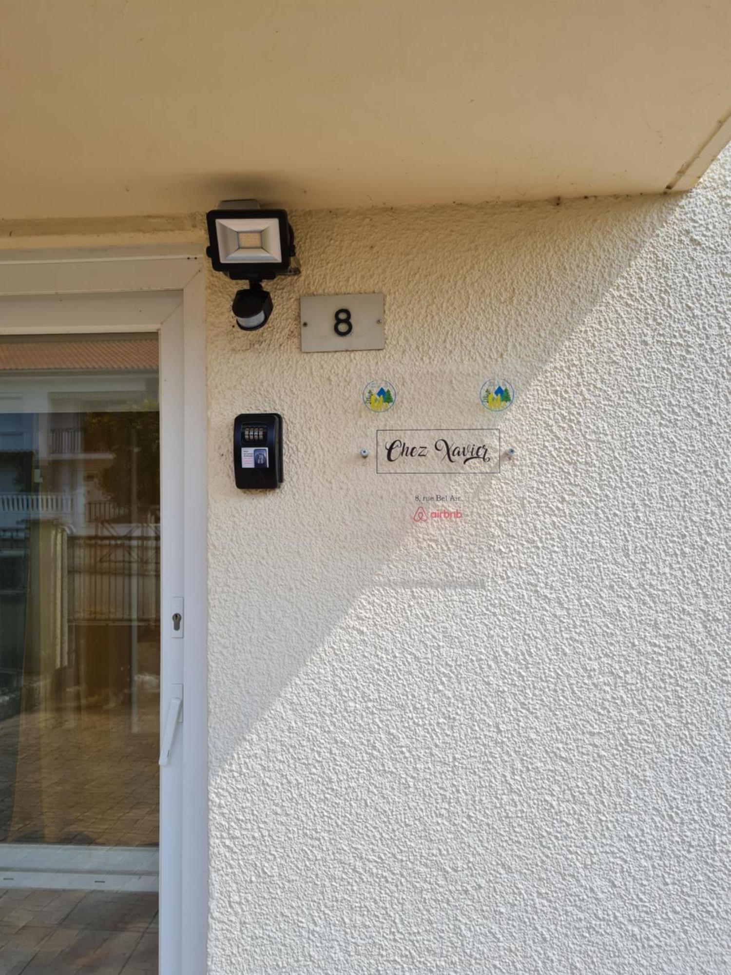 Logement Cosy Au Coeur D'Oradour Exterior foto